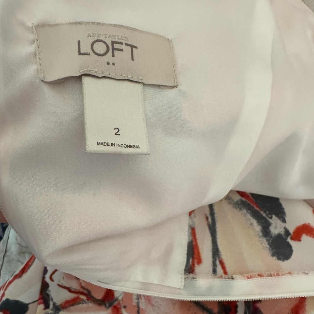Loft Dress - Picture 4 of 10